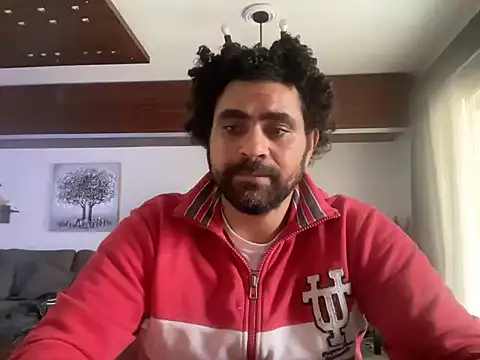 Snapshot of curiousxs chatting on 03-31-26, 02:19 curiousxs online show from 03-31-26, 02:19