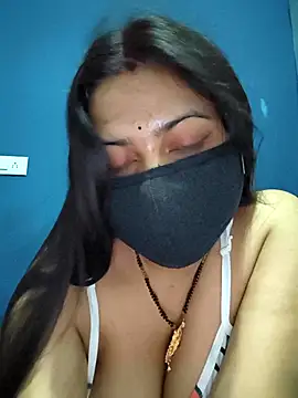 Snapshot of SassyWildCouple chatting on 09-12-25, 01:44 SassyWildCouple online show from 09-12-25, 01:44