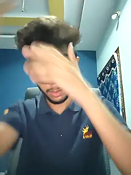 Snapshot of SassyWildCouple chatting on 09-27-25, 04:57 SassyWildCouple online show from 09-27-25, 04:57