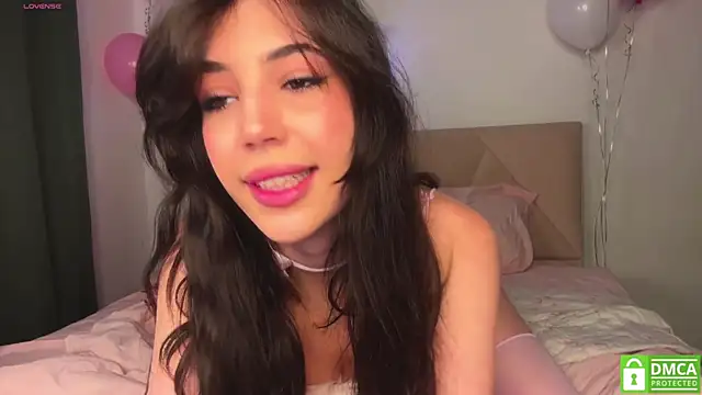 Snapshot of LolaTeaseX chatting on 02-09-26, 03:04 LolaTeaseX online show from 02-09-26, 03:04