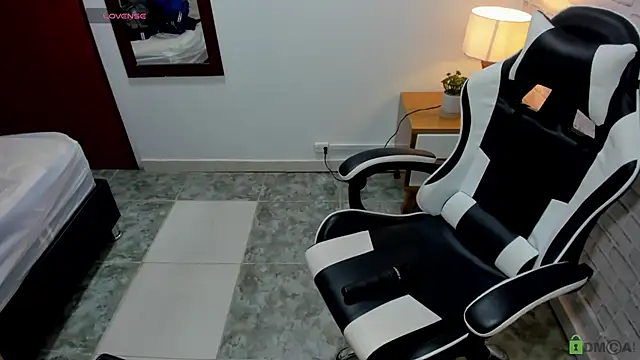 salome rojas  online show from 04-15-26, 07:58