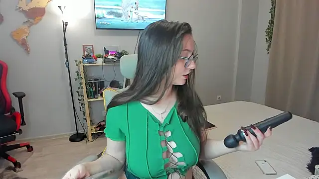 Snapshot of wwow_meow chatting on 02-06-26, 03:19 wwow meow online show from 02-06-26, 03:19