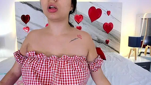 thamiina  online show from 02-10-26, 07:24