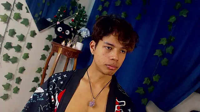 Kaoriimatsuii online show from 11-27-25, 12:33