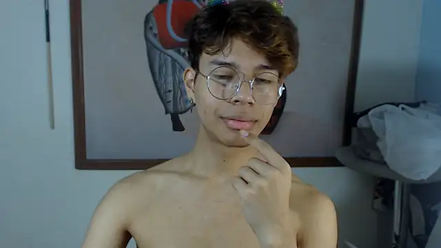 Kaoriimatsuii online show from 10-27-25, 12:00