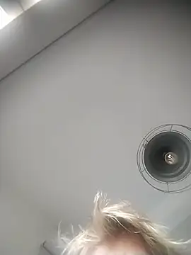 sarahpearlx online show from 11-15-25, 03:38