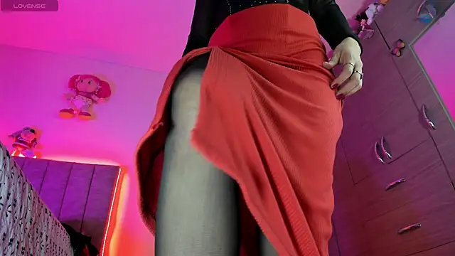 Snapshot of hot_Dariana_pantyhose chatting on 04-29-26, 05:52 hot Dariana pantyhose online show from 04-29-26, 05:52