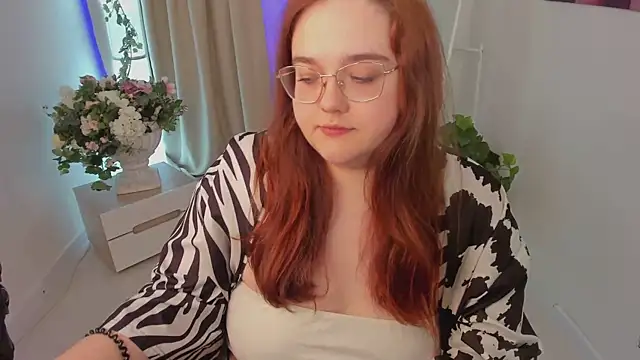 Neko Moor online show from 10-03-25, 08:43