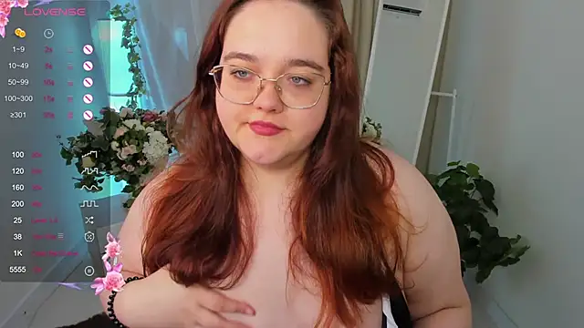 Neko Moor online show from 09-25-25, 10:05