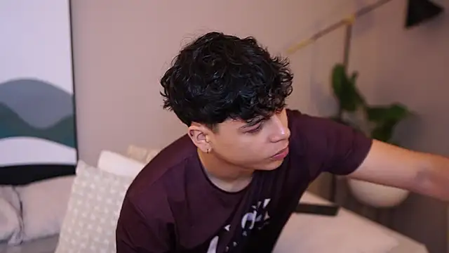 Ethan occonor online show from 10-08-25, 12:39