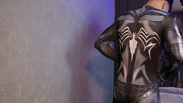 Ethan occonor online show from 10-31-25, 12:24