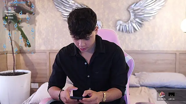 Ethan occonor online show from 12-02-25, 05:58