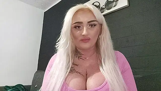 AnastasiaLips online show from 12-16-25, 09:41