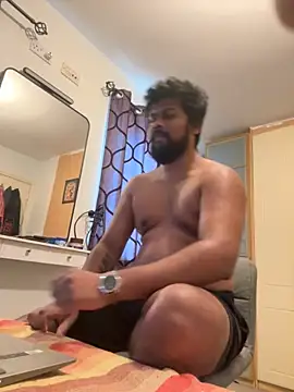 Snapshot of CrazyShashank chatting on 10-26-25, 01:11 CrazyShashank online show from 10-26-25, 01:11