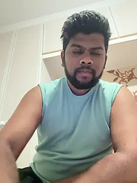 Snapshot of CrazyShashank chatting on 05-10-26, 11:14 CrazyShashank online show from 05-10-26, 11:14