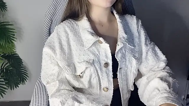 LiLi Sweetie online show from 11-03-25, 02:39