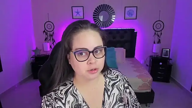 LolaVillalobos online show from 02-17-26, 11:51