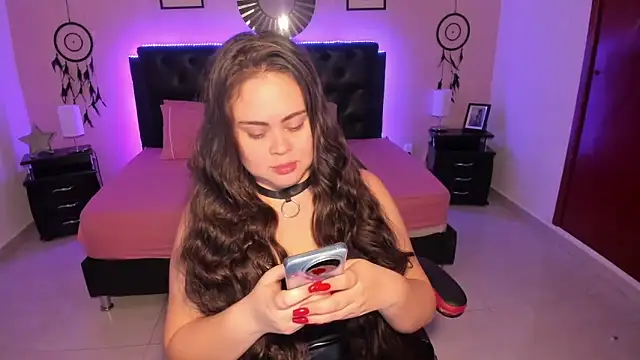 LolaVillalobos online show from 02-13-26, 02:39