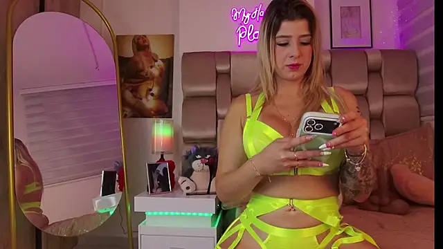 XXMILE online show from 11-18-25, 11:57