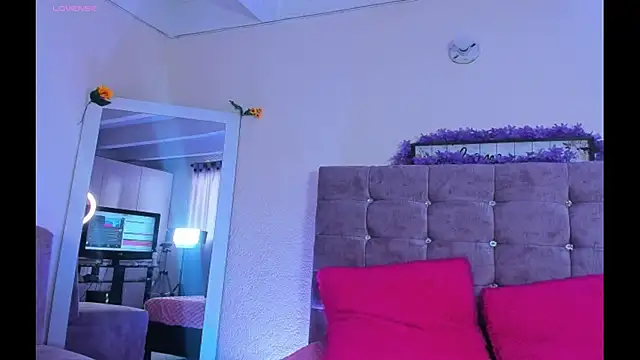 karol rose online show from 09-23-25, 08:49