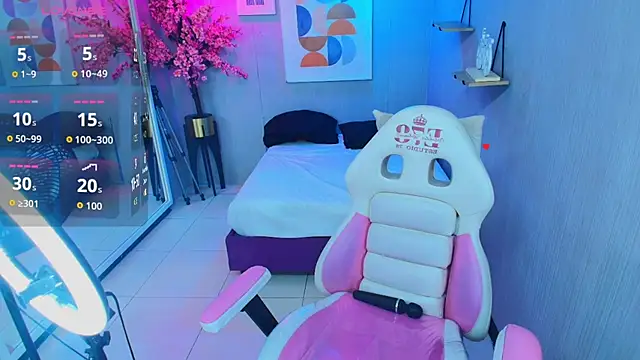 Maggy t18 online show from 06-17-26, 03:28