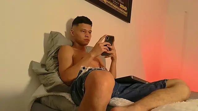 Twinkcock22 online show from 10-26-25, 12:55