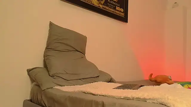 Twinkcock22 online show from 11-14-25, 12:36