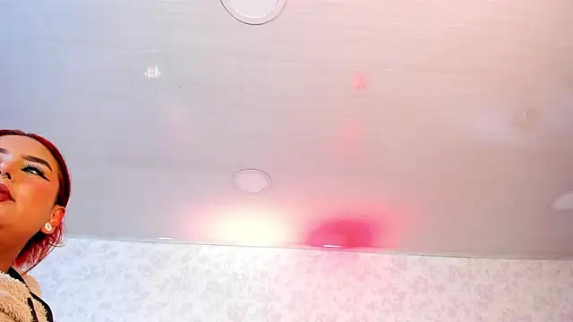 Snapshot of ZoeBenneti chatting on 09-09-25, 04:11 ZoeBenneti online show from 09-09-25, 04:11