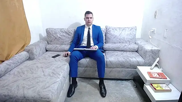 Victor Maitland online show from 09-19-25, 06:45