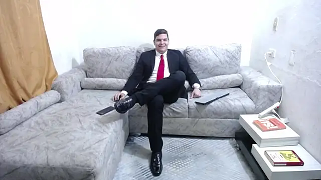 Snapshot of Victor_Maitland chatting on 06-07-26, 03:56 Victor Maitland online show from 06-07-26, 03:56