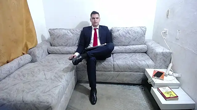 Victor Maitland online show from 11-11-25, 03:34