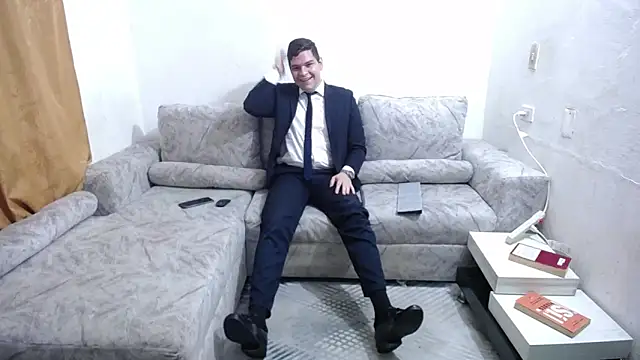 Victor Maitland online show from 06-21-26, 03:45
