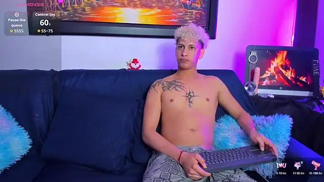 ECSTASYX2 2001 online show from 02-06-26, 04:19