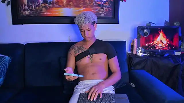 ECSTASYX2 2001 online show from 02-24-26, 04:46