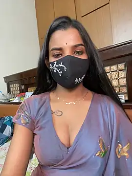 Snapshot of its_ur_flora chatting on 05-18-26, 07:07 its ur flora online show from 05-18-26, 07:07