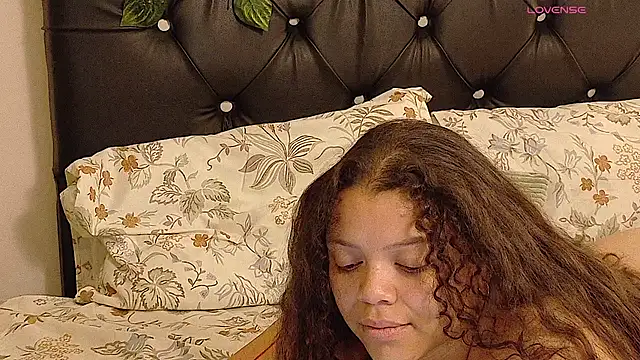 Amanda sweet online show from 04-10-26, 02:18