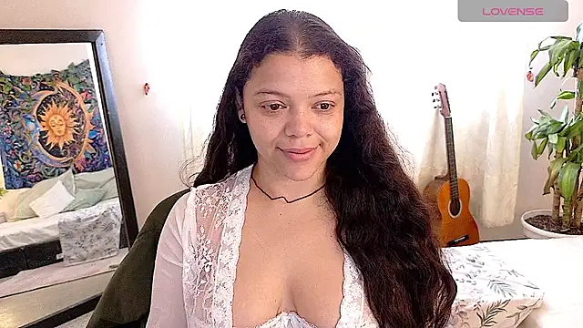 Snapshot of Amanda_sweet chatting on 07-13-26, 01:54 Amanda sweet online show from 07-13-26, 01:54