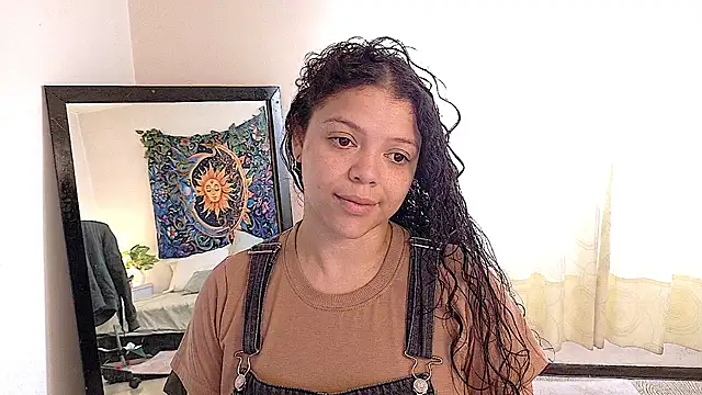 Snapshot of Amanda_sweet chatting on 06-20-26, 02:11 Amanda sweet online show from 06-20-26, 02:11
