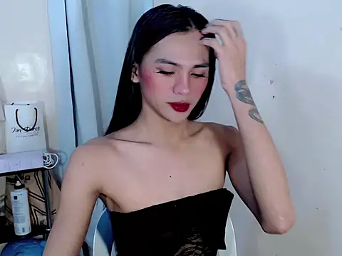 Snapshot of Ur_latinahotpaprika chatting on 07-31-26, 12:32 Ur latinahotpaprika online show from 07-31-26, 12:32