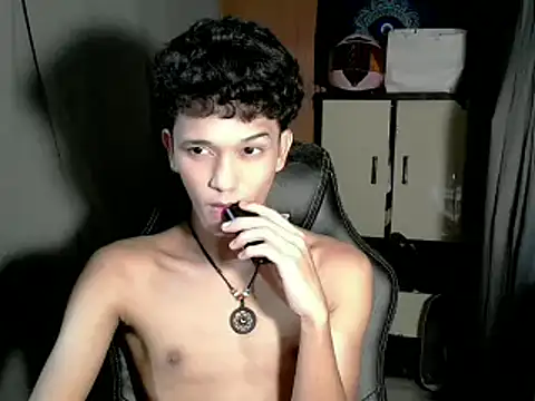 kenbigcockxx online show from 11-23-25, 06:29