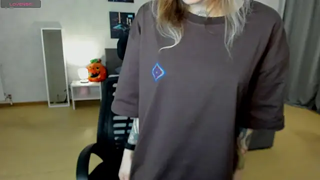 tattoo art baby online show from 11-07-25, 01:43