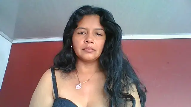 DianaOchoa  online show from 06-29-26, 01:00