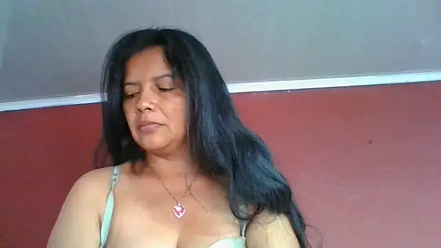 DianaOchoa  online show from 07-01-26, 12:27