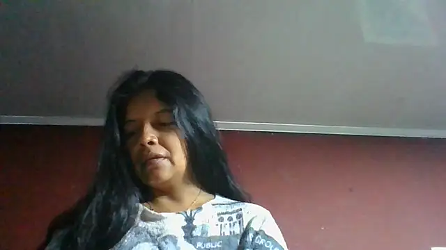 DianaOchoa  online show from 06-17-26, 10:14