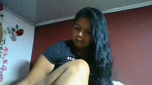 DianaOchoa  online show from 06-16-26, 02:00