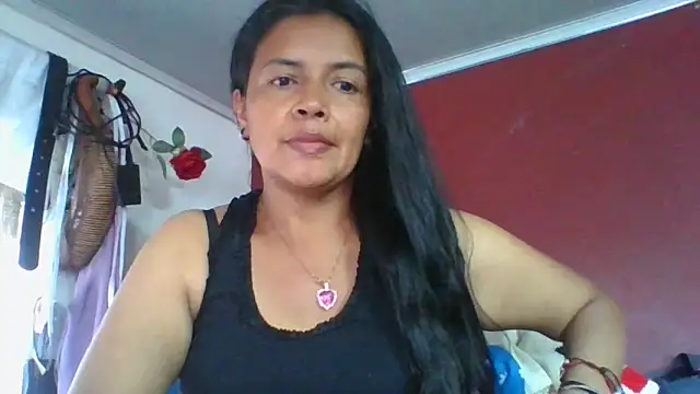 DianaOchoa  online show from 04-11-26, 08:12