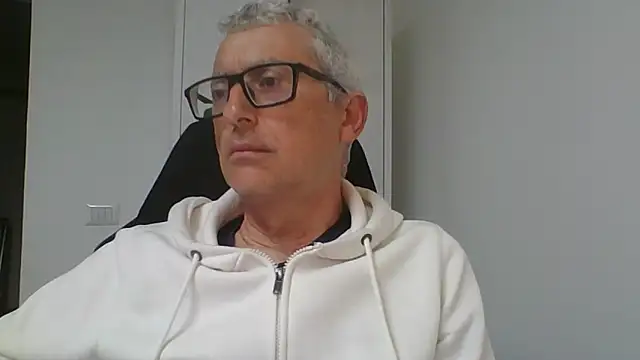 Sensor2000 online show from 04-14-26, 04:01