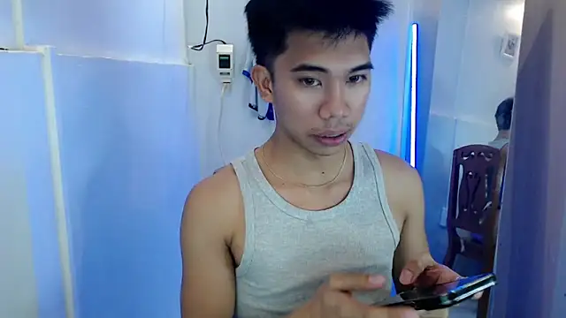 Snapshot of Ur_pinoyhotbrix chatting on 09-22-25, 06:47 Ur pinoyhotbrix online show from 09-22-25, 06:47