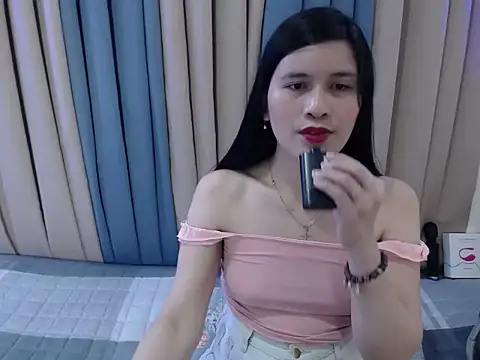 Snapshot of pinay_amaliax chatting on 05-07-26, 10:29 pinay amaliax online show from 05-07-26, 10:29