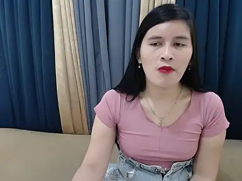 Snapshot of pinay_amaliax chatting on 09-21-25, 10:53 pinay amaliax online show from 09-21-25, 10:53